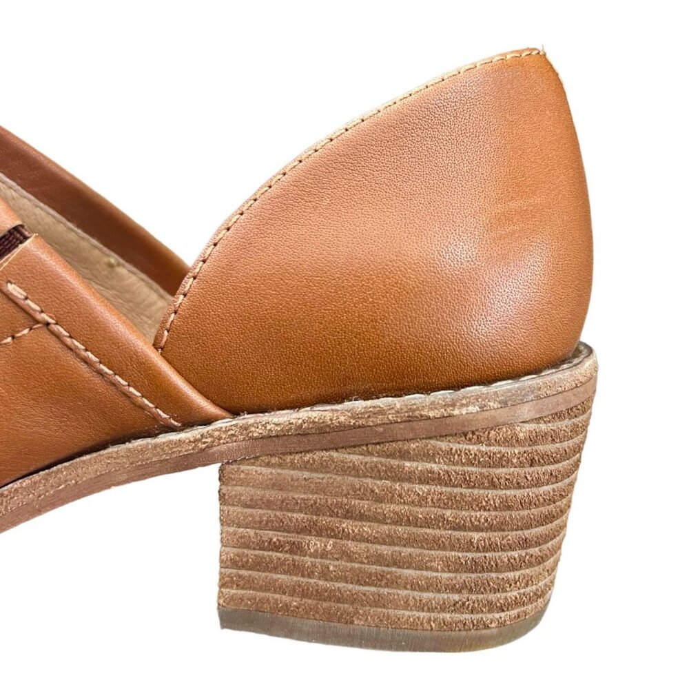 Madewell Brady Block Heel Bootie In English Saddle Leather | 6.5 - Picture 5 of 11
